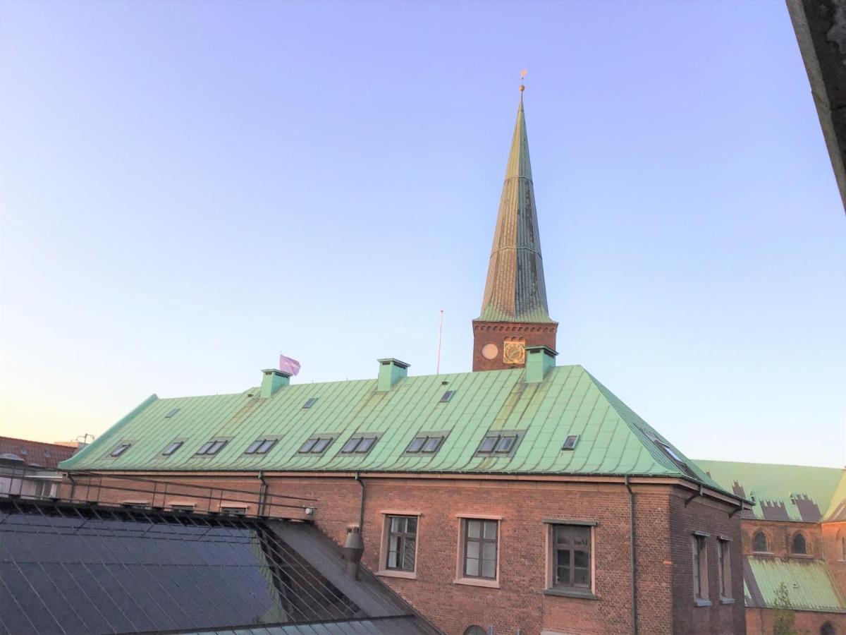 Hyggelig 2-Bedroom Apartment In The Center Of Århus Kültér fotó